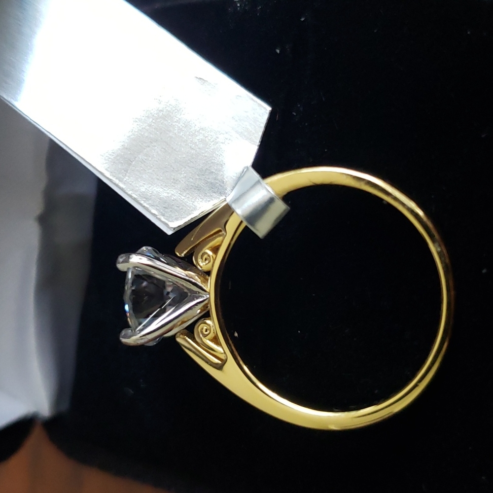 $3500 2Ct 14k Yellow & White Gold Round Moissanite Diamond - Picture 7 of 15